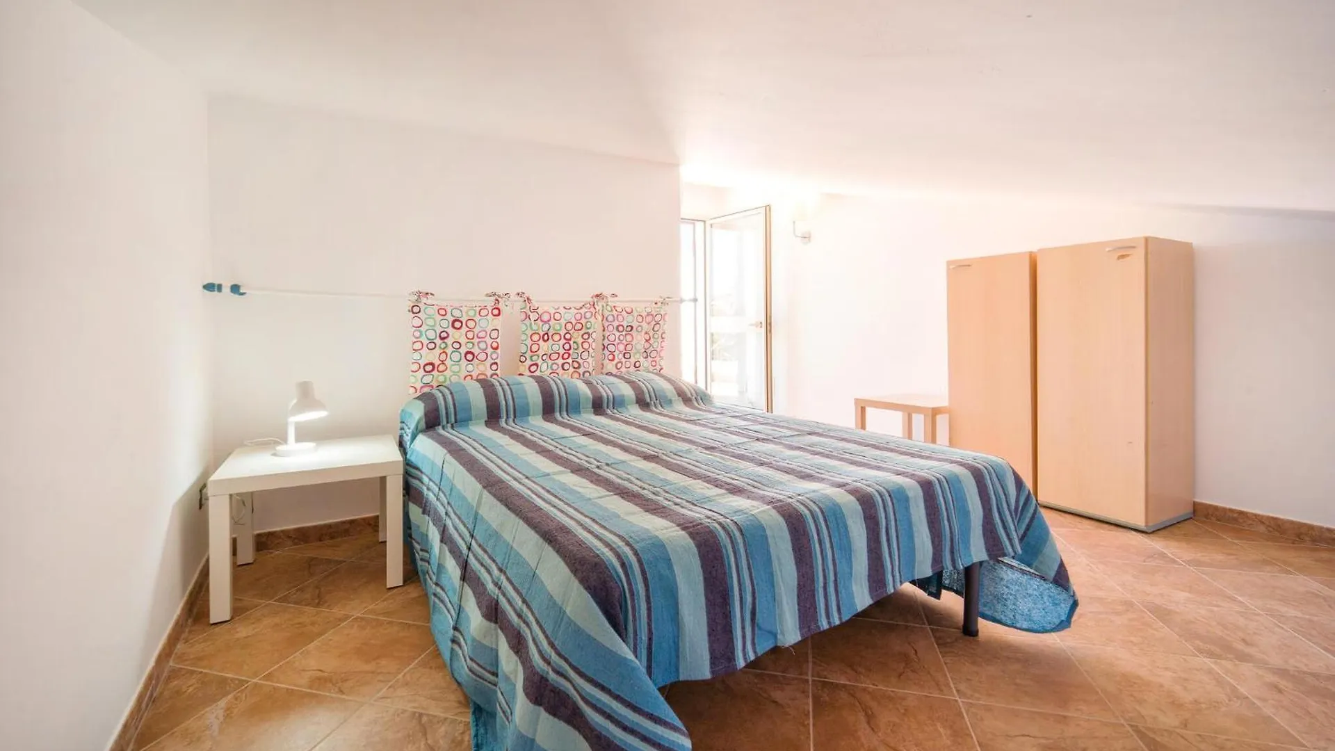 Gorgeous Home In Altavilla Milicia With Wifi Holiday home