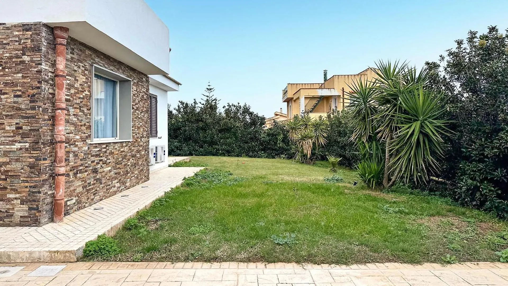 Gorgeous Home In Altavilla Milicia With Wifi