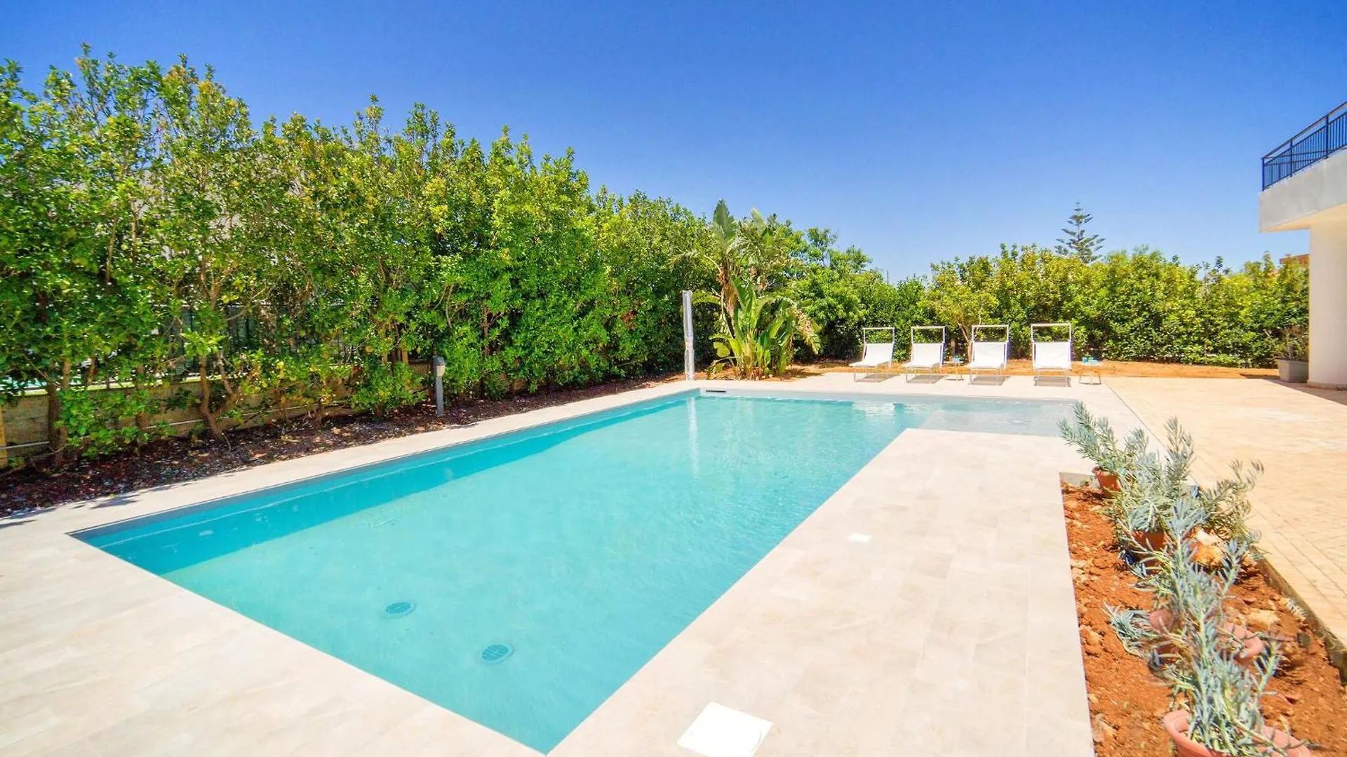 Gorgeous Home In Altavilla Milicia With Wifi